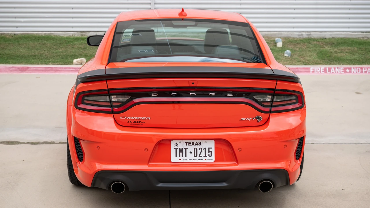 2023 Dodge Charger SRT Hellcat 7th Gen - Image 6 of 31