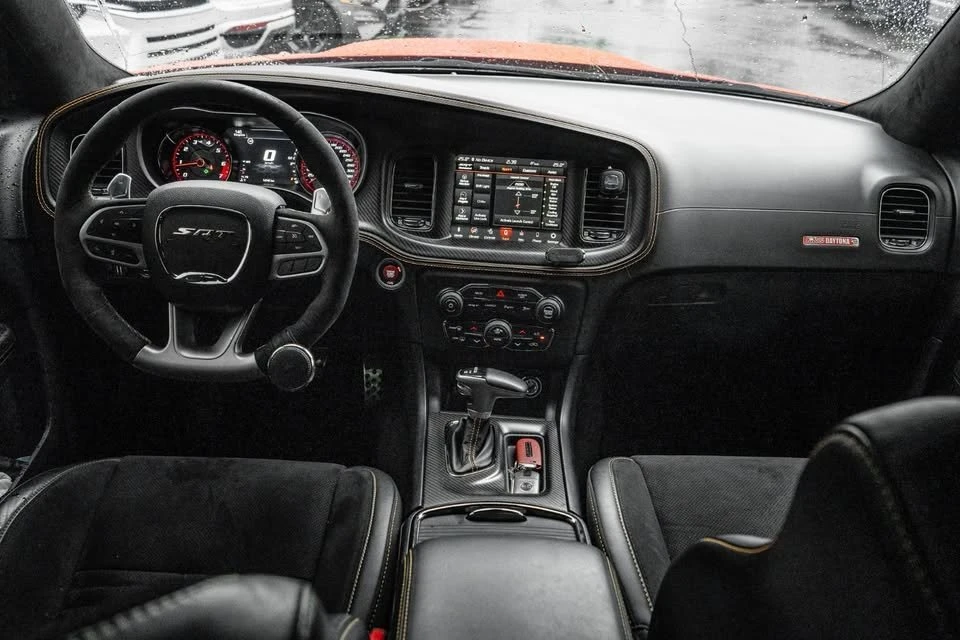 2023 Dodge Charger SRT Hellcat 7th Gen - Image 12 of 14