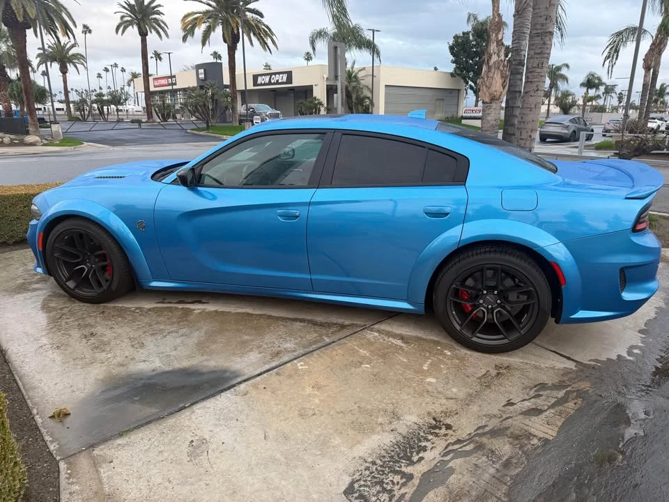 2023 Dodge Charger SRT Hellcat 7th Gen - Image 5 of 10