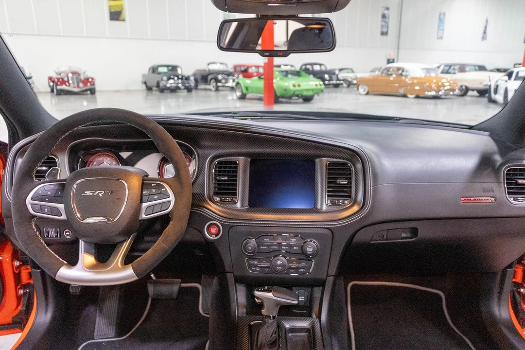 2023 Dodge Charger SRT Hellcat 7th Gen - Image 11 of 31