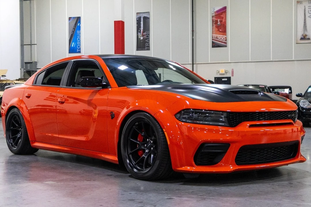 2023 Dodge Charger SRT Hellcat 7th Gen - Image 9 of 31