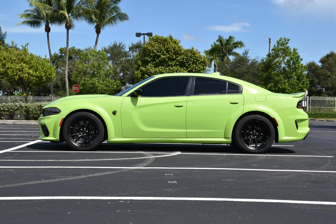 2023 Dodge Charger SRT Hellcat 7th Gen - Image 14 of 31