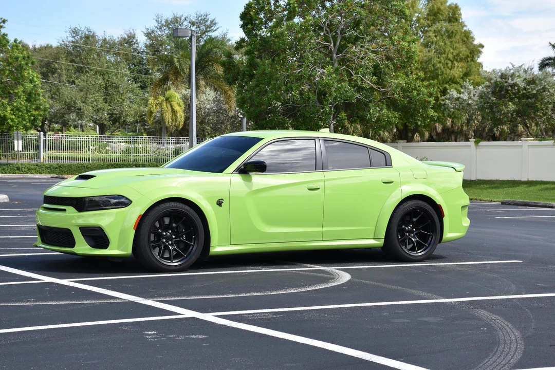 2023 Dodge Charger SRT Hellcat 7th Gen - Image 13 of 31