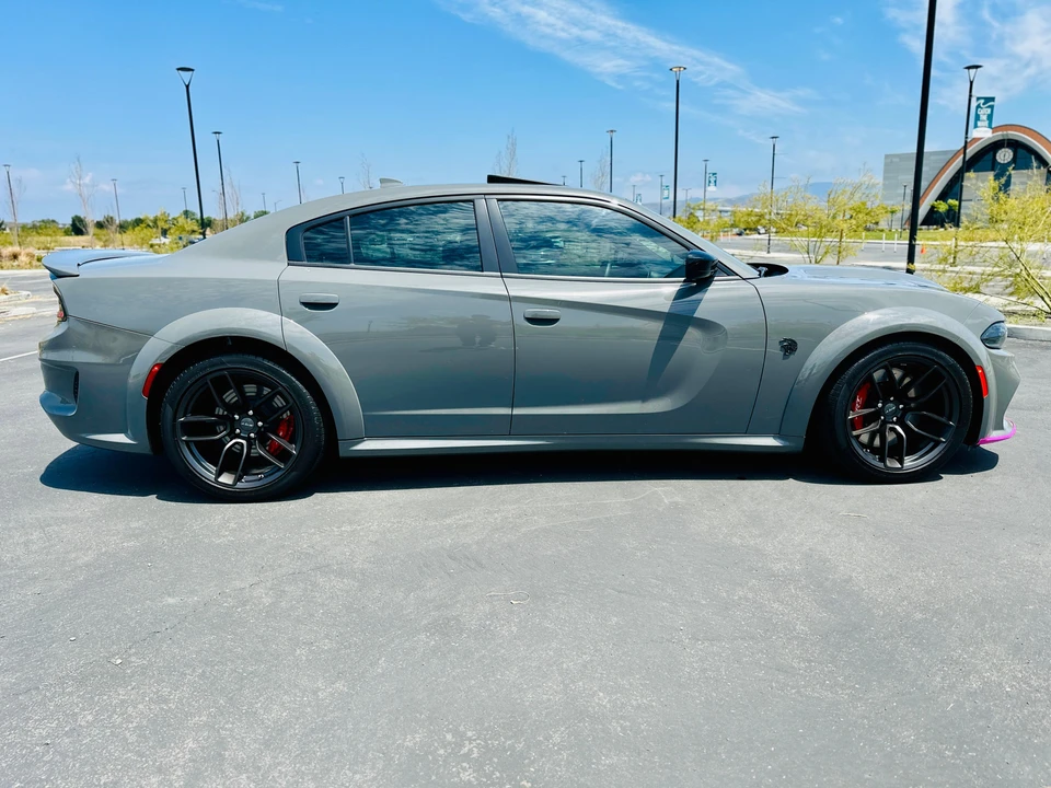 2023 Dodge Charger SRT Hellcat 7th Gen - Image 17 of 31