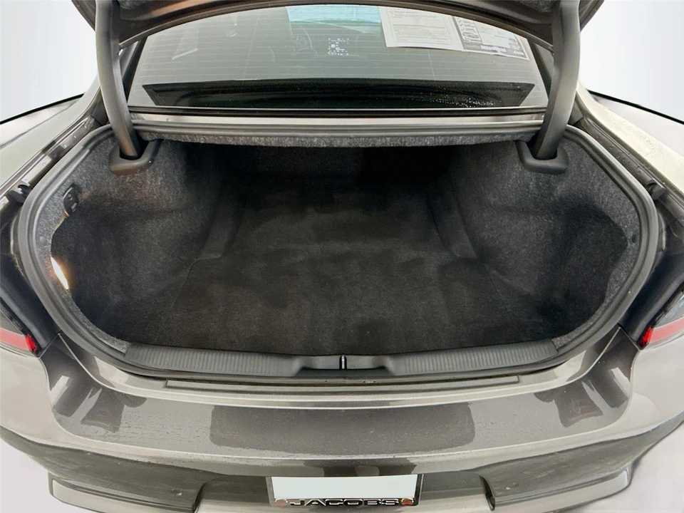 2023 Dodge Charger SRT Hellcat 7th Gen - Image 18 of 21