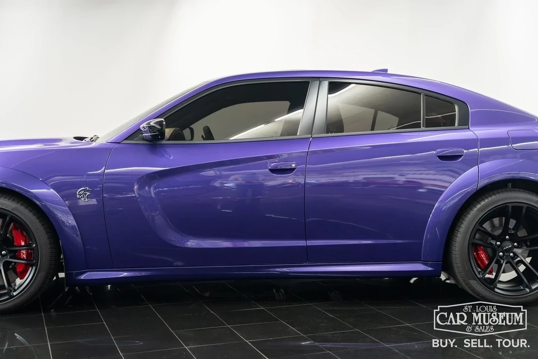 2023 Dodge Charger SRT Hellcat 7th Gen - Image 9 of 21
