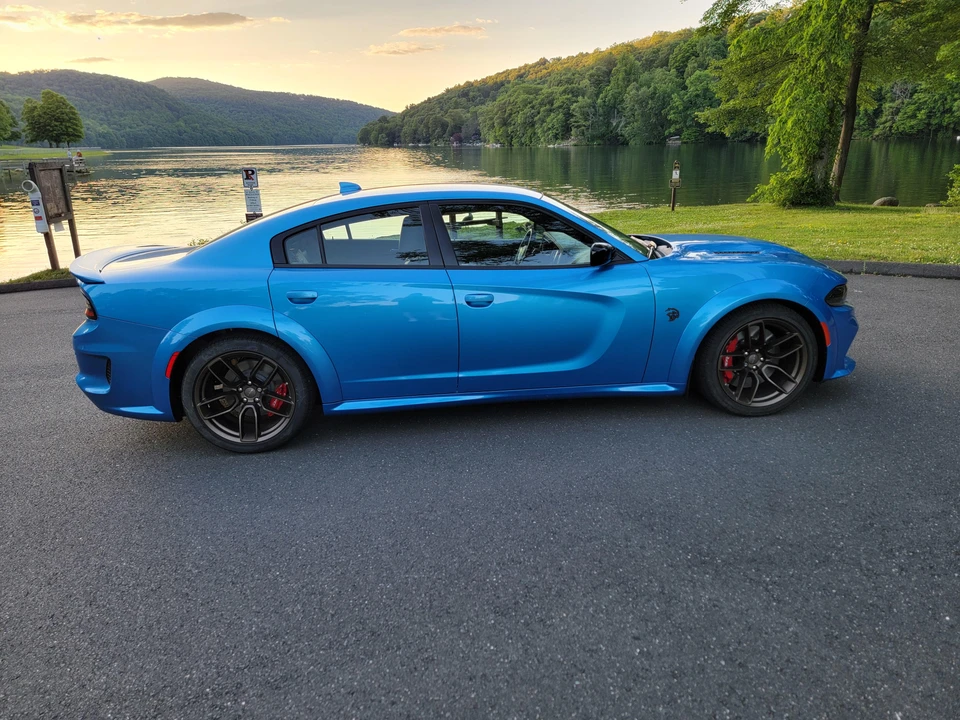 2023 Dodge Charger SRT Hellcat 7th Gen - Image 26 of 31