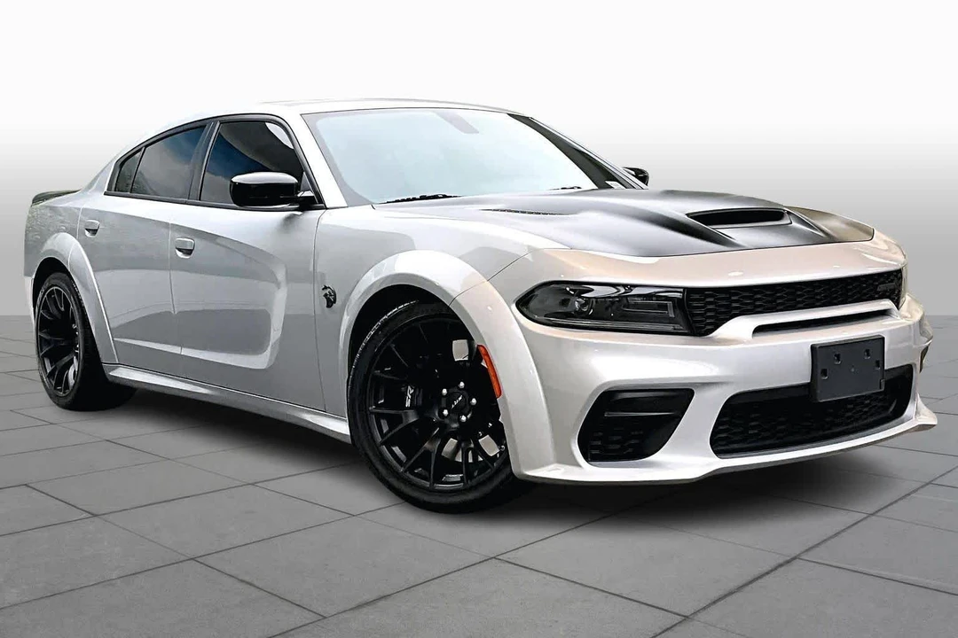 2023 Dodge Charger SRT Hellcat 7th Gen - Image 5 of 12