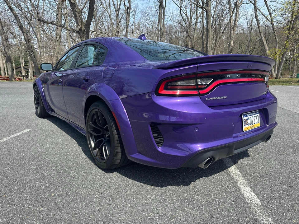 2023 Dodge Charger SRT Hellcat 7th Gen - Image 9 of 31