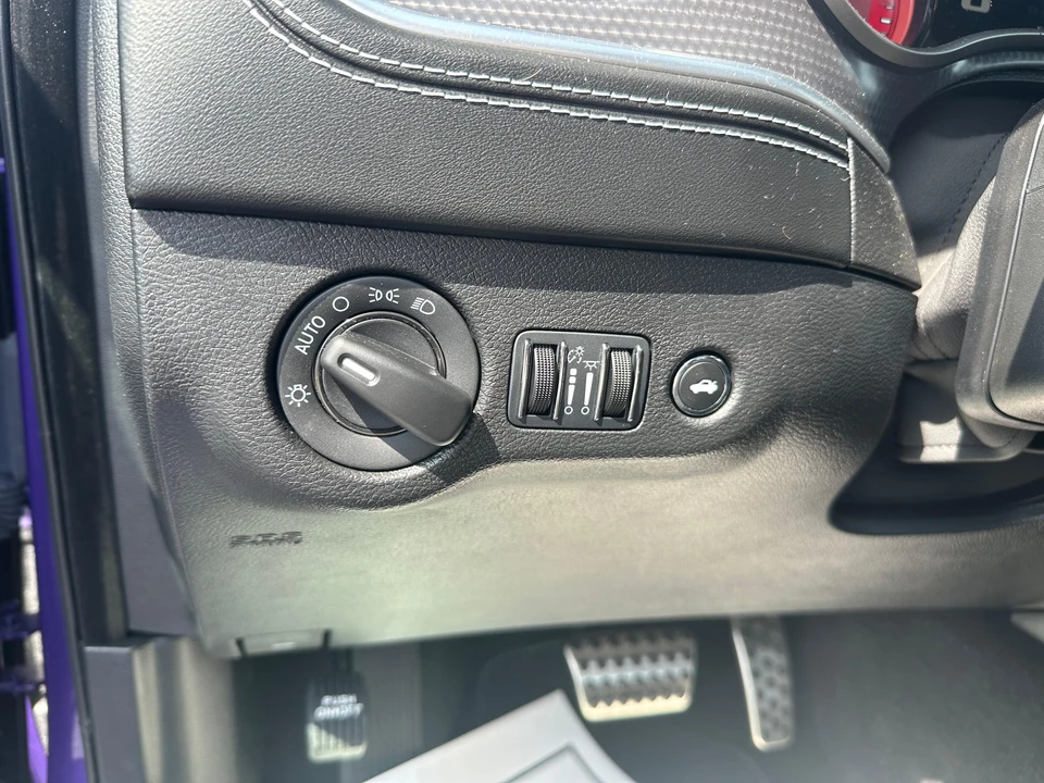 2023 Dodge Charger SRT Hellcat 7th Gen - Image 27 of 31