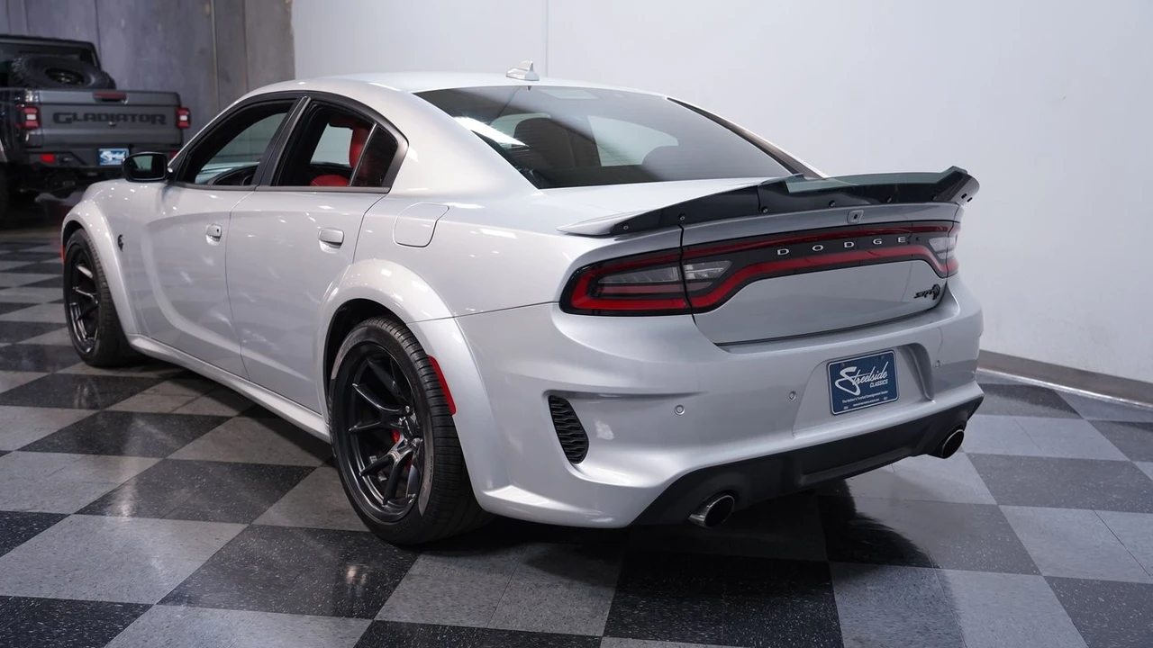 2023 Dodge Charger SRT Hellcat 7th Gen - Image 8 of 12