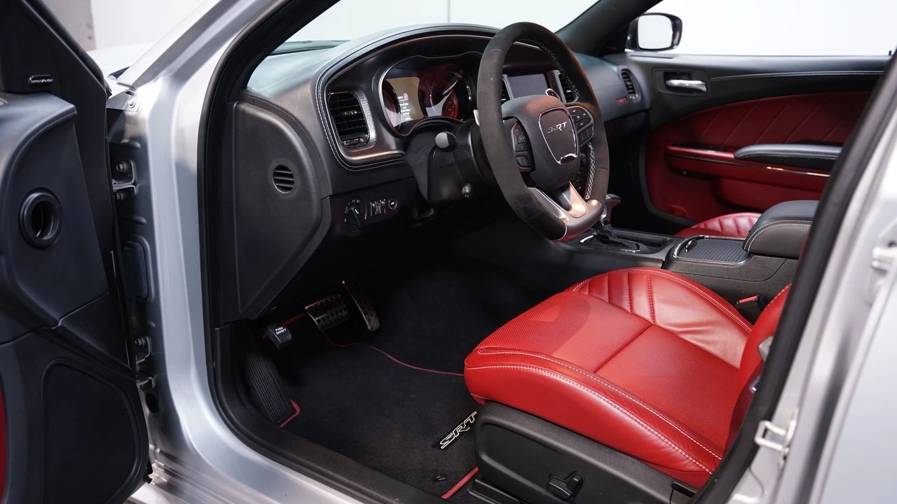 2023 Dodge Charger SRT Hellcat 7th Gen - Image 4 of 12