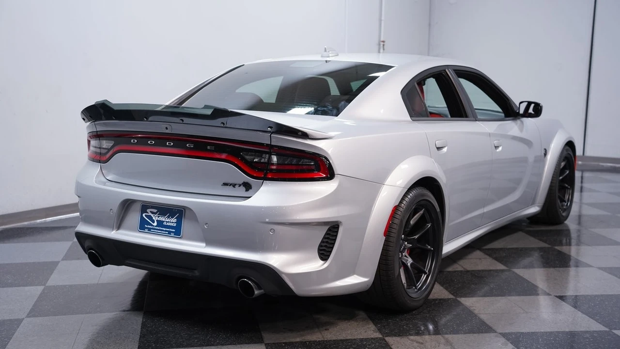 2023 Dodge Charger SRT Hellcat 7th Gen - Image 10 of 12