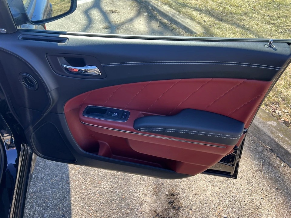 2023 Dodge Charger SRT Hellcat 7th Gen - Image 27 of 31
