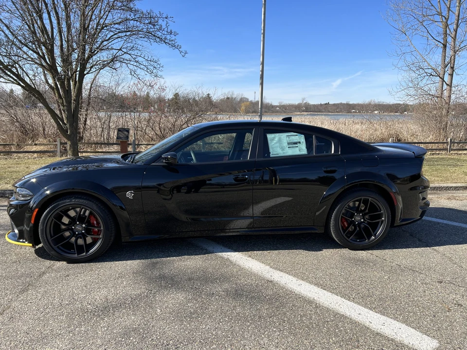 2023 Dodge Charger SRT Hellcat 7th Gen - Image 10 of 31