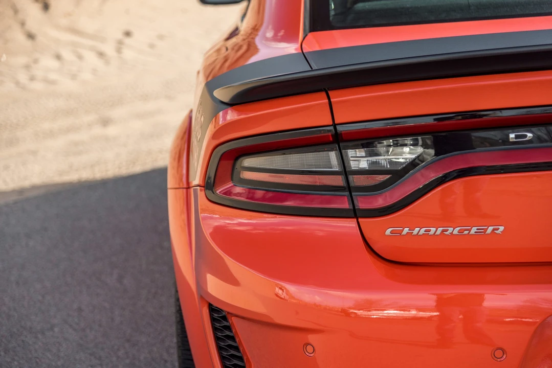 2023 Dodge Charger SRT Hellcat 7th Gen - Image 19 of 31