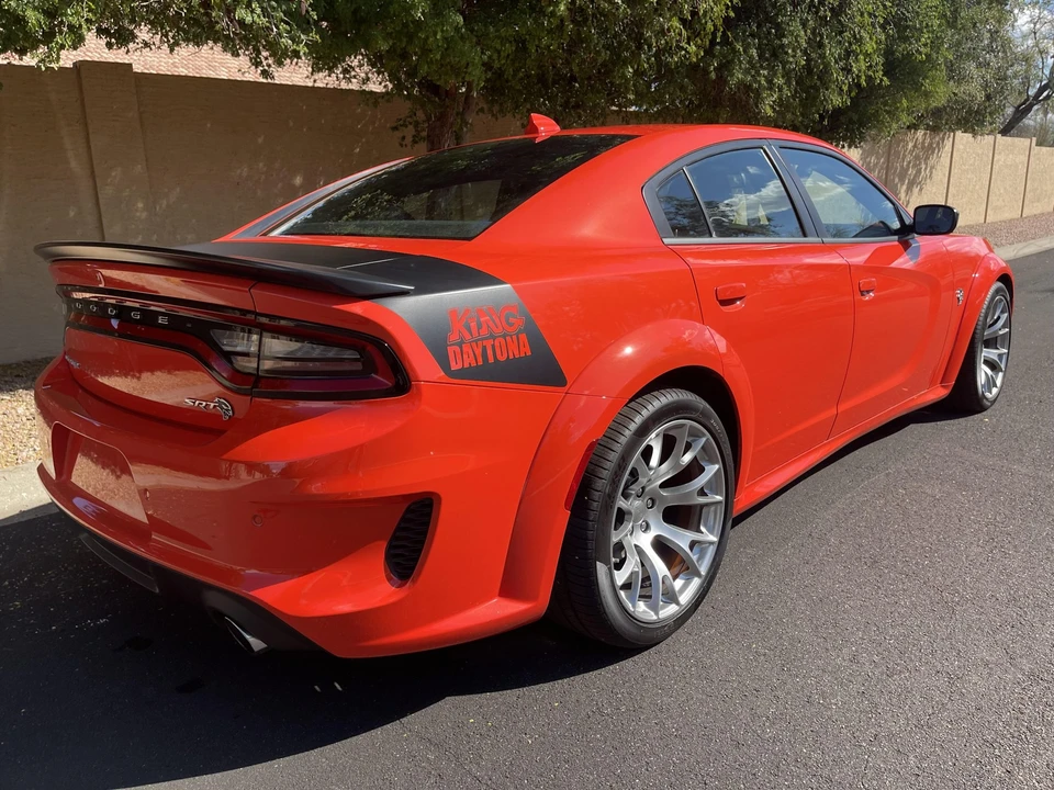 2023 Dodge Charger SRT Hellcat 7th Gen - Image 12 of 31