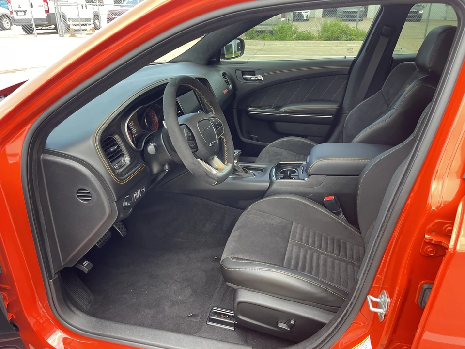 2023 Dodge Charger SRT Hellcat 7th Gen - Image 27 of 31