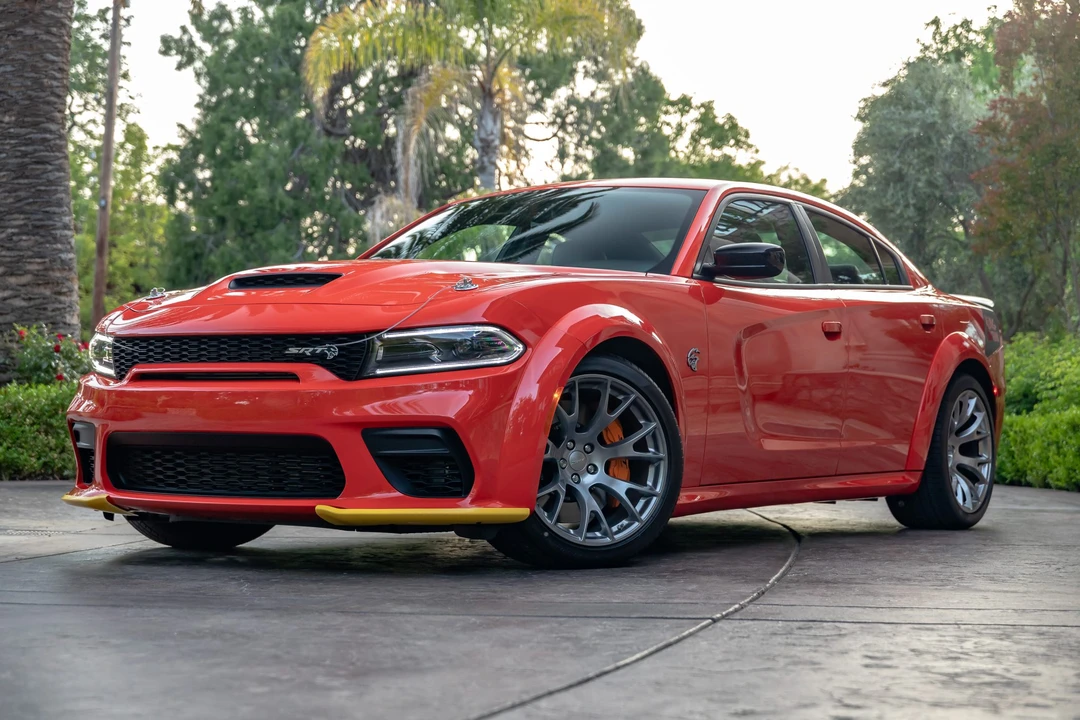 2023 Dodge Charger SRT Hellcat 7th Gen - Image 5 of 31