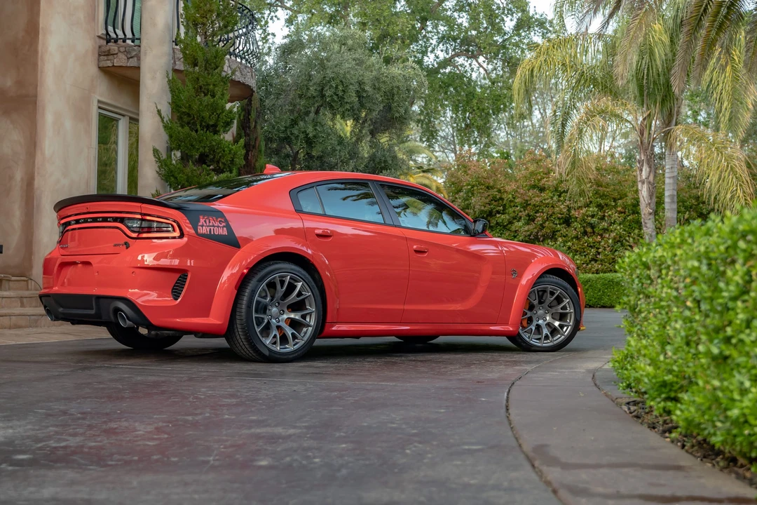 2023 Dodge Charger SRT Hellcat 7th Gen - Image 12 of 31