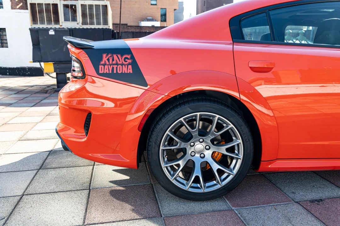 2023 Dodge Charger SRT Hellcat 7th Gen - Image 25 of 31