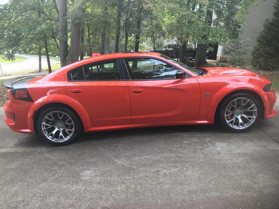 2023 Dodge Charger SRT Hellcat 7th Gen - Image 10 of 31