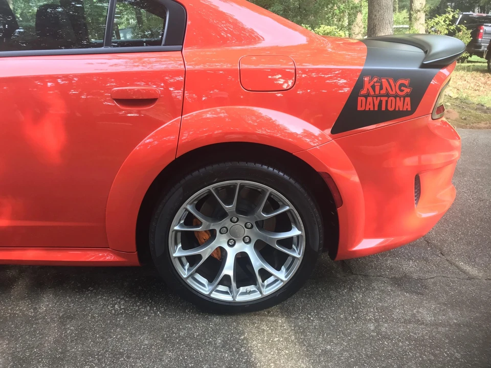 2023 Dodge Charger SRT Hellcat 7th Gen - Image 23 of 31
