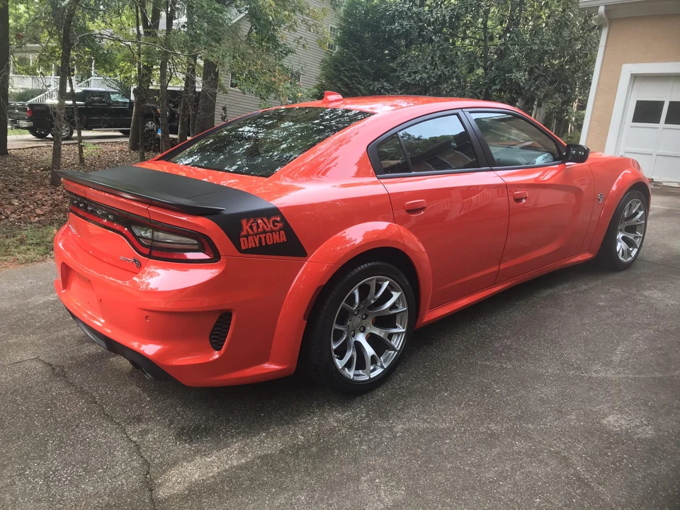 2023 Dodge Charger SRT Hellcat 7th Gen - Image 8 of 31