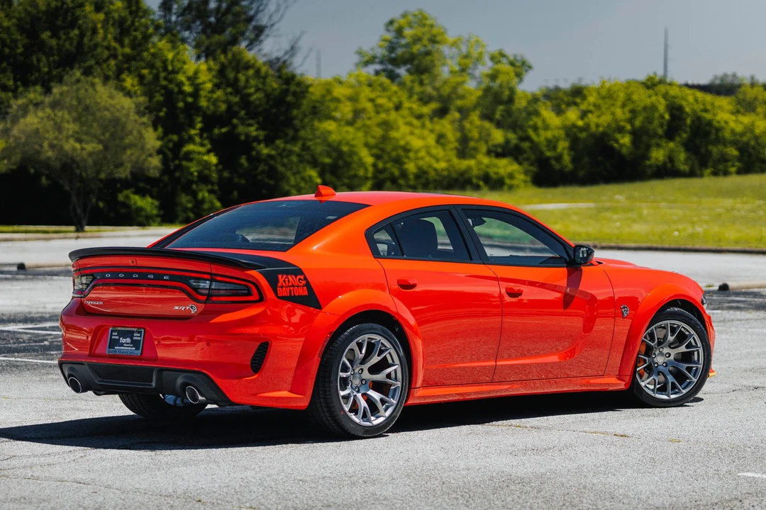 2023 Dodge Charger SRT Hellcat 7th Gen - Image 16 of 31