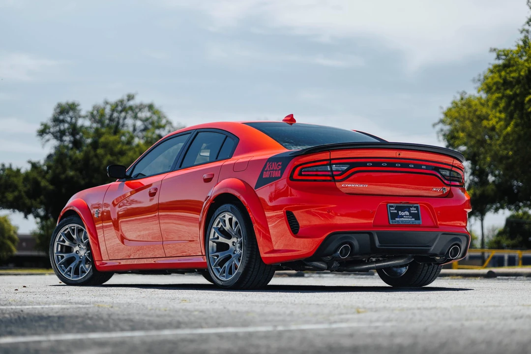 2023 Dodge Charger SRT Hellcat 7th Gen - Image 9 of 31