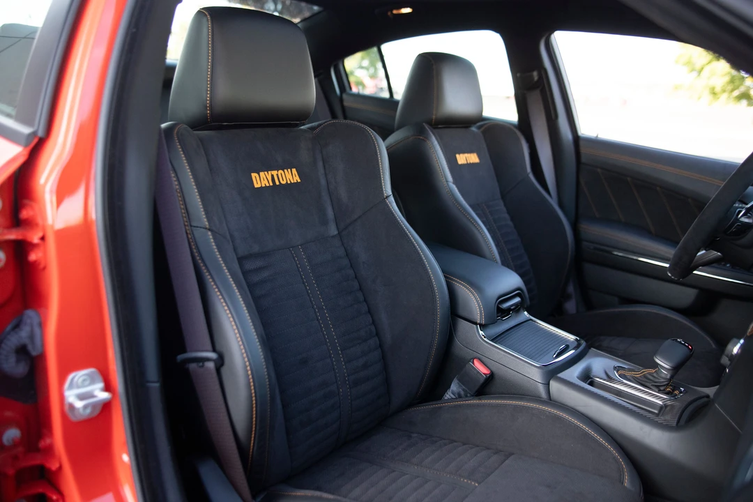 2023 Dodge Charger SRT Hellcat 7th Gen - Image 19 of 31
