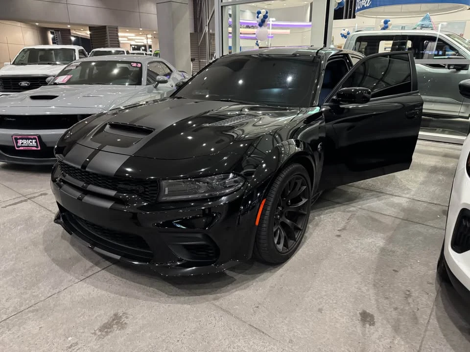 2023 Dodge Charger SRT Hellcat 7th Gen - Image 2 of 11
