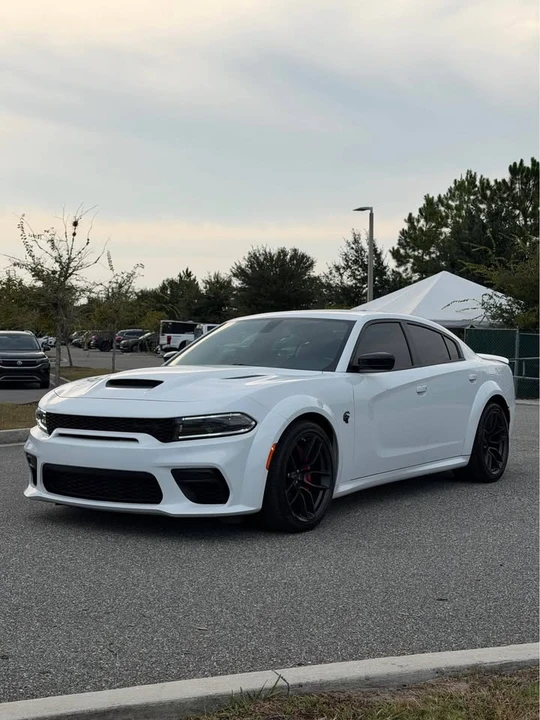 2023 Dodge Charger SRT Hellcat 7th Gen - Image 7 of 16