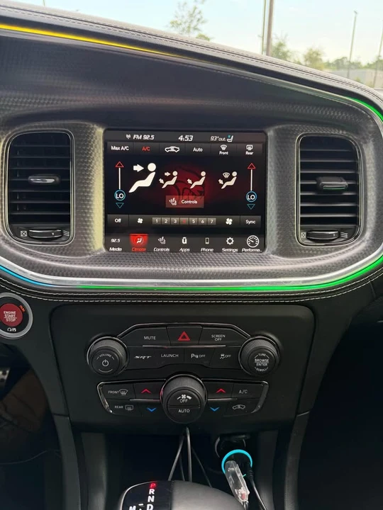 2023 Dodge Charger SRT Hellcat 7th Gen - Image 11 of 16