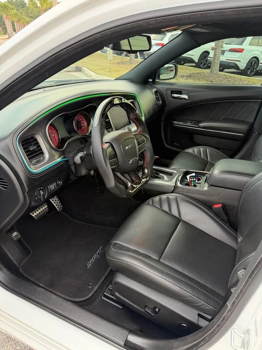 2023 Dodge Charger SRT Hellcat 7th Gen - Image 9 of 16