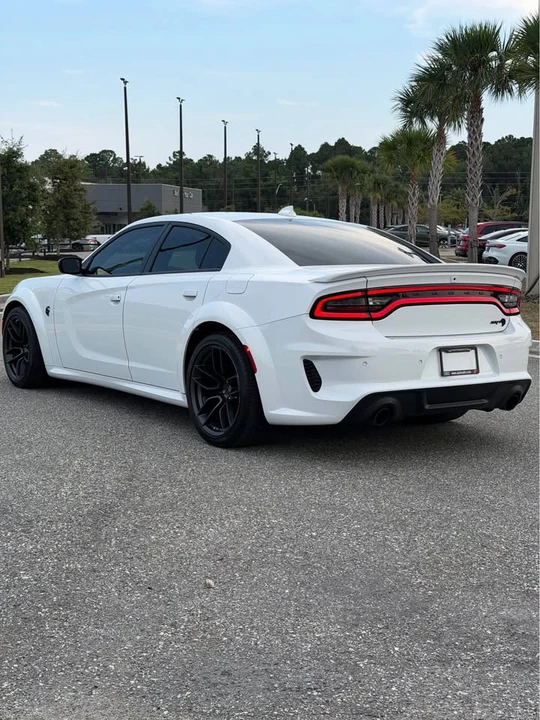 2023 Dodge Charger SRT Hellcat 7th Gen - Image 5 of 16