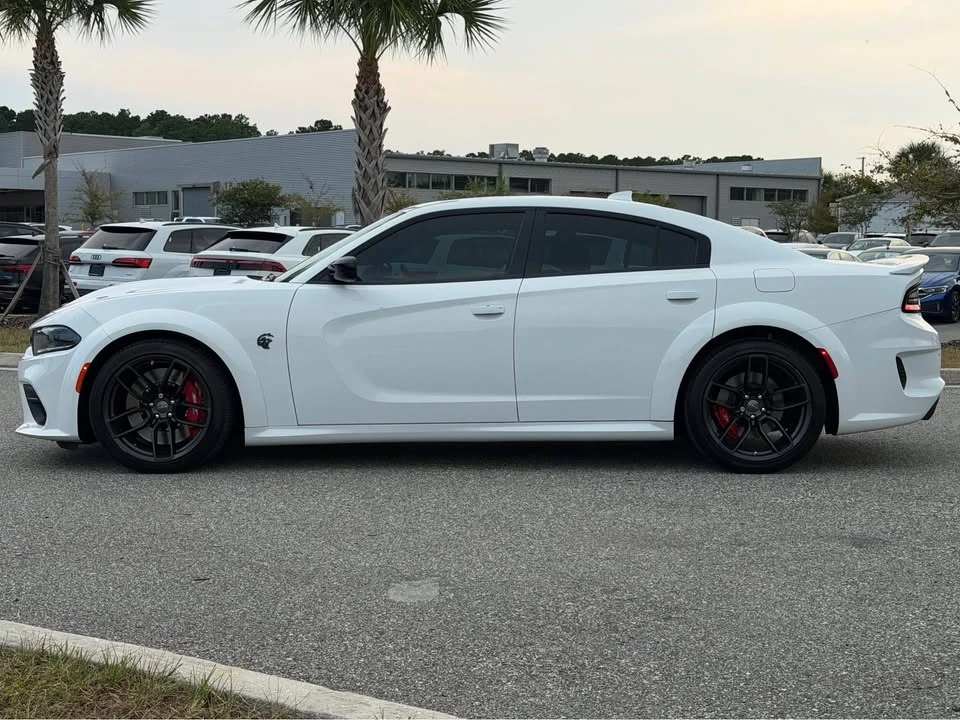 2023 Dodge Charger SRT Hellcat 7th Gen - Image 6 of 16