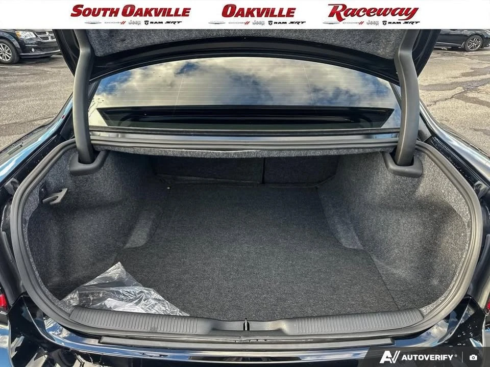 2023 Dodge Charger SRT Hellcat 7th Gen - Image 13 of 15