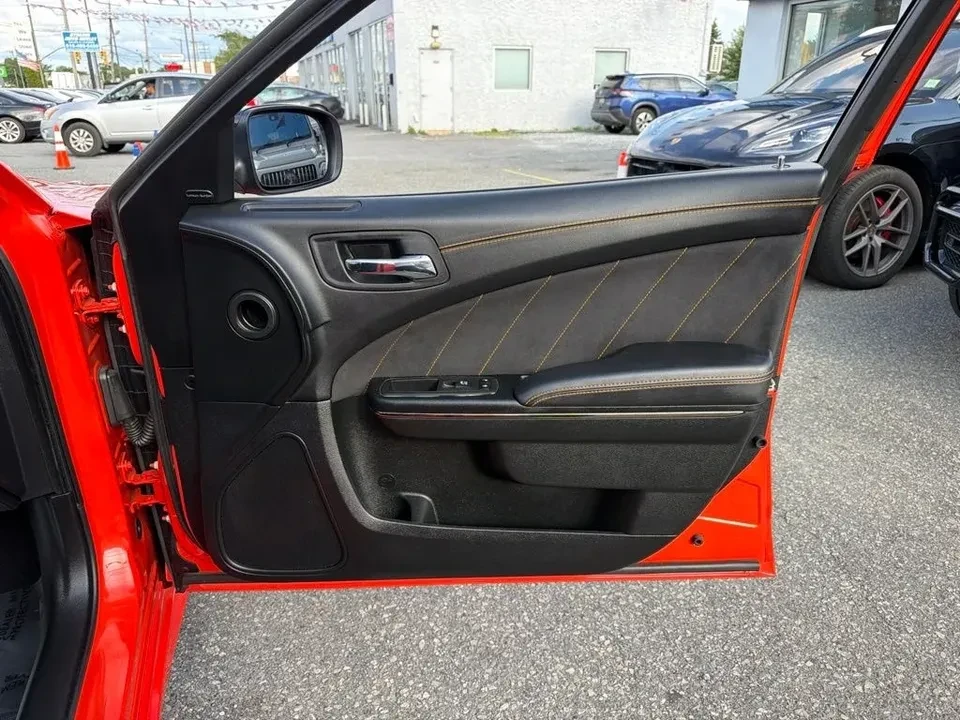 2023 Dodge Charger SRT Hellcat 7th Gen - Image 9 of 18