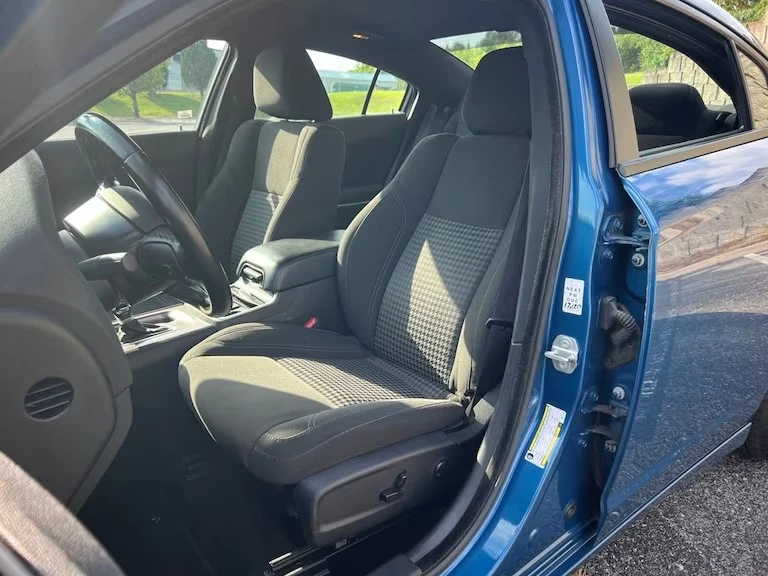 2023 Dodge Charger 7th Gen - Image 6 of 8