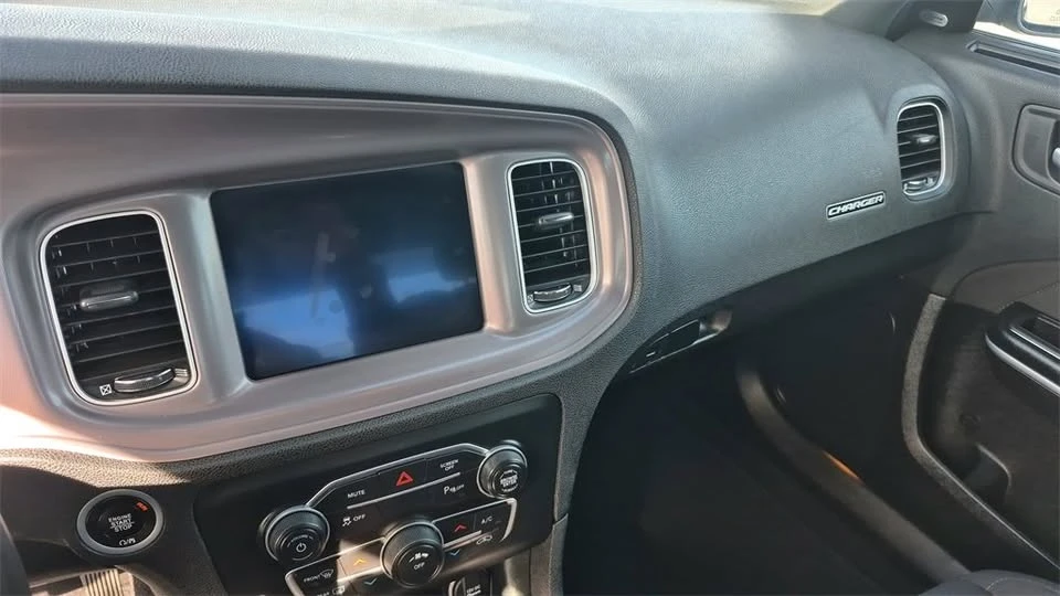 2023 Dodge Charger 7th Gen - Image 19 of 20