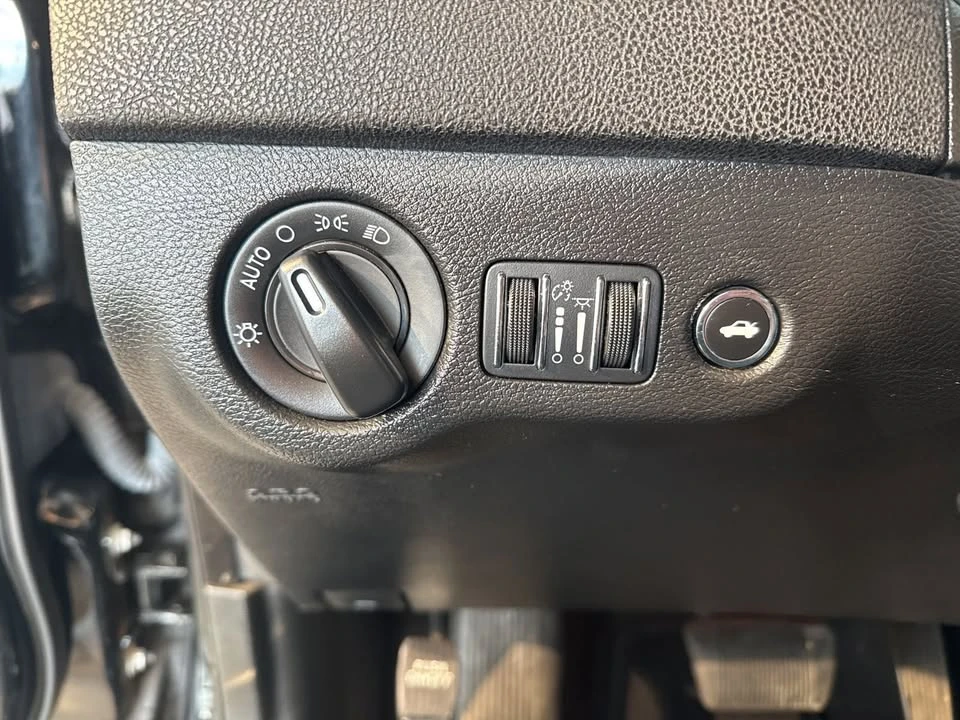 2023 Dodge Charger 7th Gen - Image 15 of 16