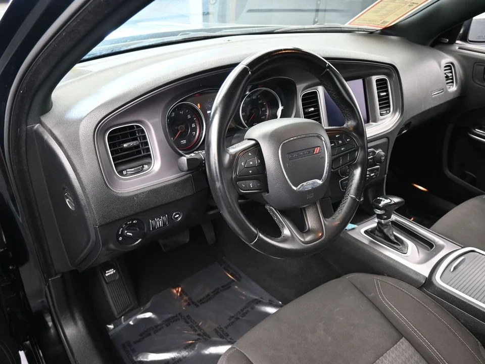 2023 Dodge Charger 7th Gen - Image 10 of 12