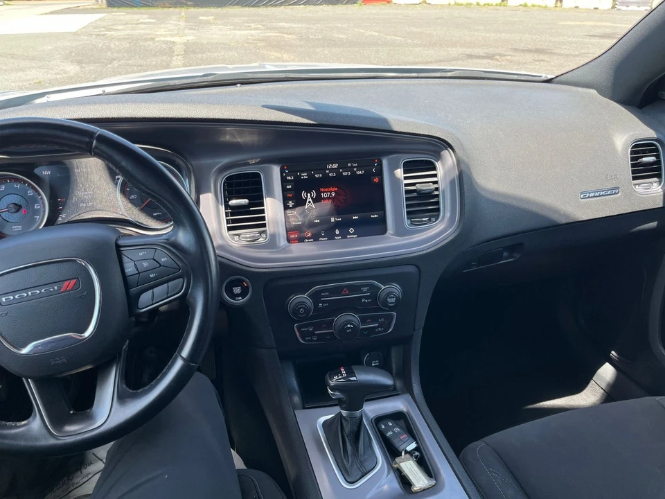2023 Dodge Charger 7th Gen - Image 29 of 31