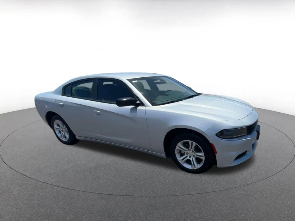 2023 Dodge Charger 7th Gen - Image 2 of 31