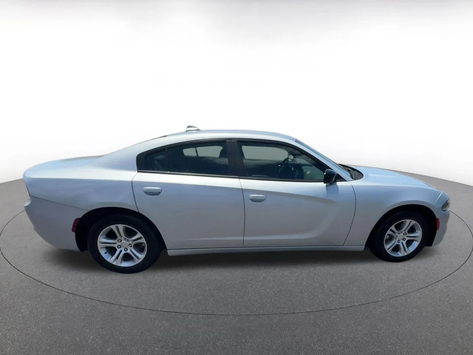 2023 Dodge Charger 7th Gen - Image 17 of 31