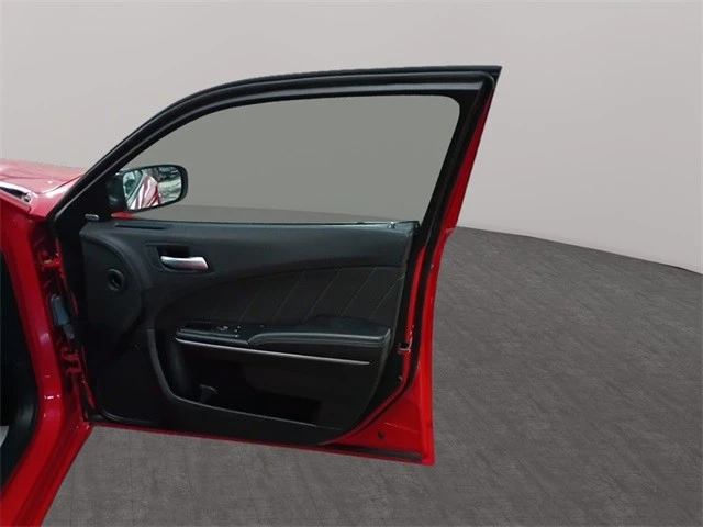 2023 Dodge Charger 7th Gen - Image 16 of 21