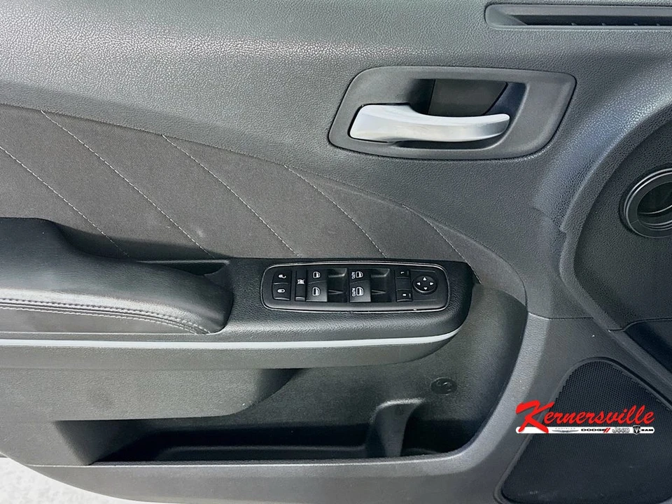 2023 Dodge Charger 7th Gen - Image 23 of 24