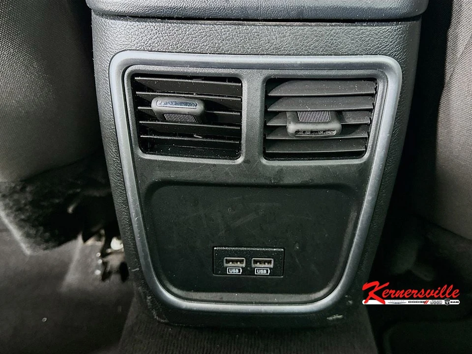 2023 Dodge Charger 7th Gen - Image 21 of 24