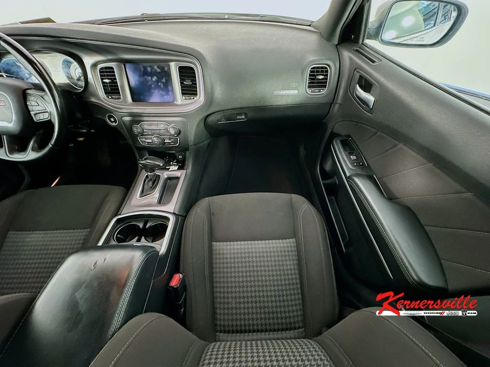 2023 Dodge Charger 7th Gen - Image 11 of 24